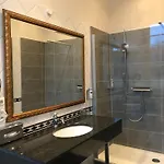 Prinzenpalais מלון 4*