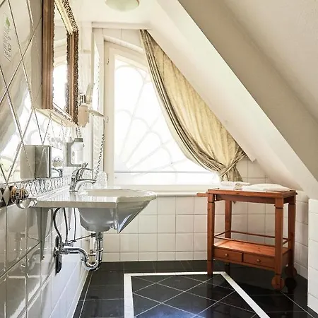 Prinzenpalais 4* באד דובראן