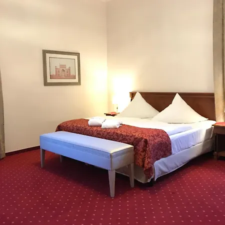 Szálloda Prinzenpalais 4*