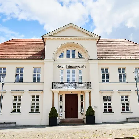 Prinzenpalais