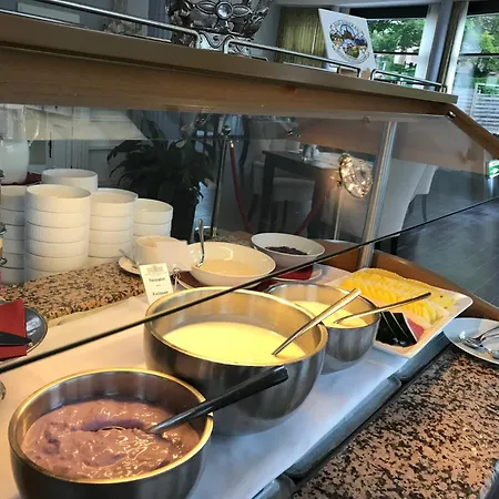 Prinzenpalais 4* באד דובראן