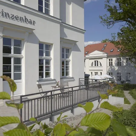 Szálloda Prinzenpalais 4*