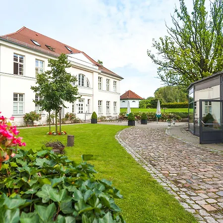 Szálloda Prinzenpalais 4*